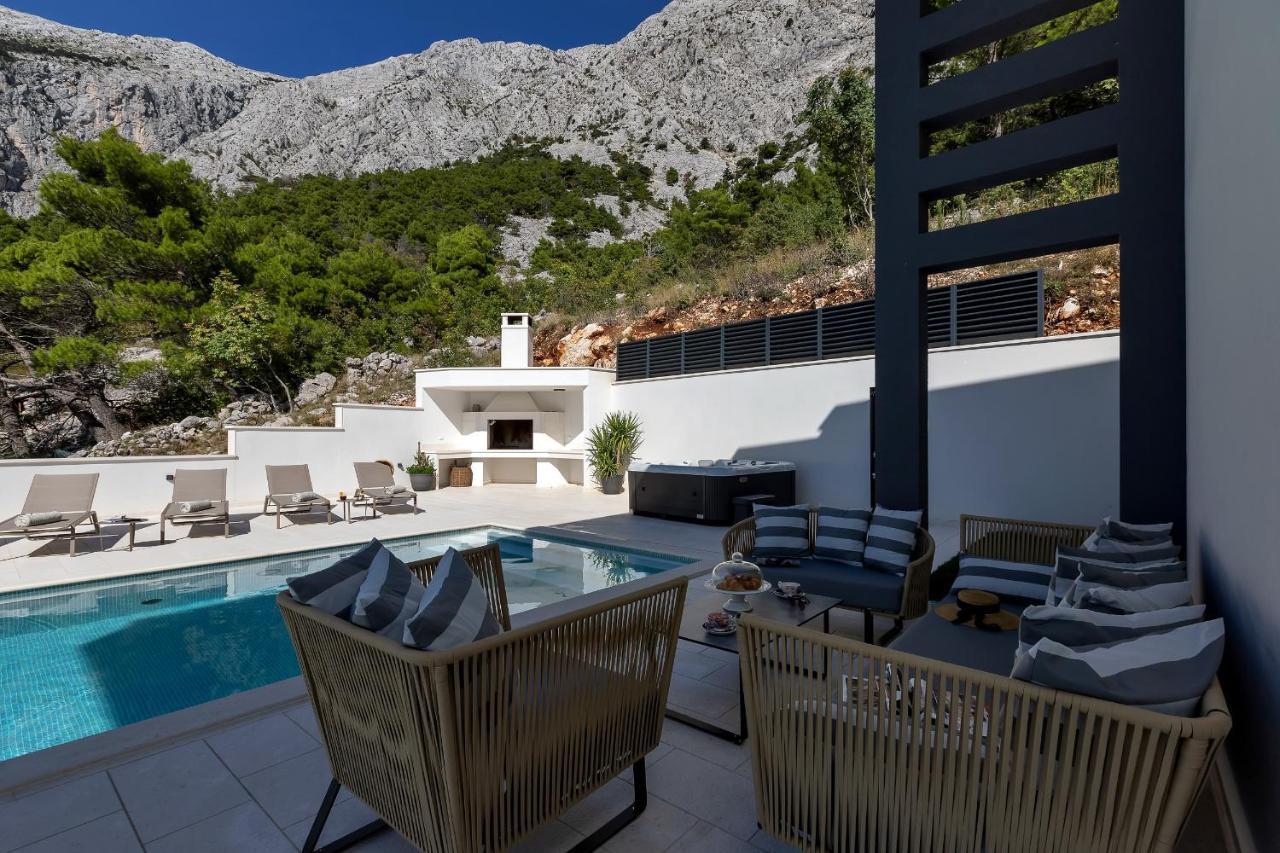 Villa Melody Bast Exteriér fotografie