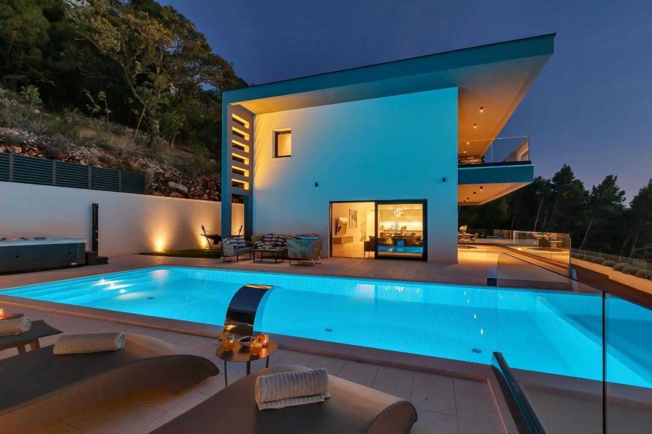 Villa Melody Bast Exteriér fotografie