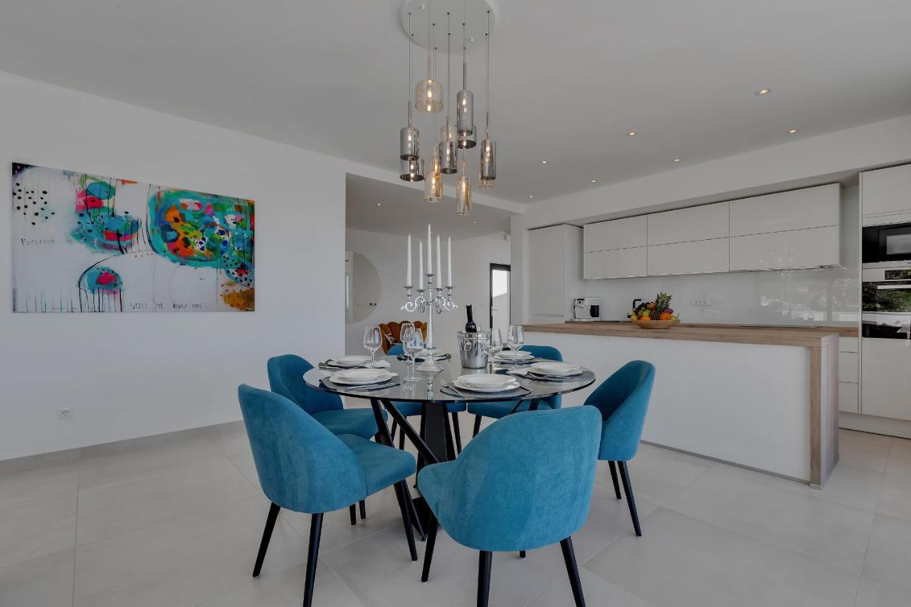 Villa Melody Bast Exteriér fotografie
