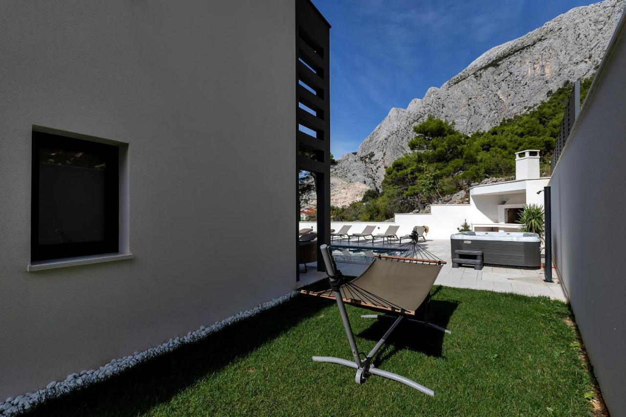 Villa Melody Bast Exteriér fotografie