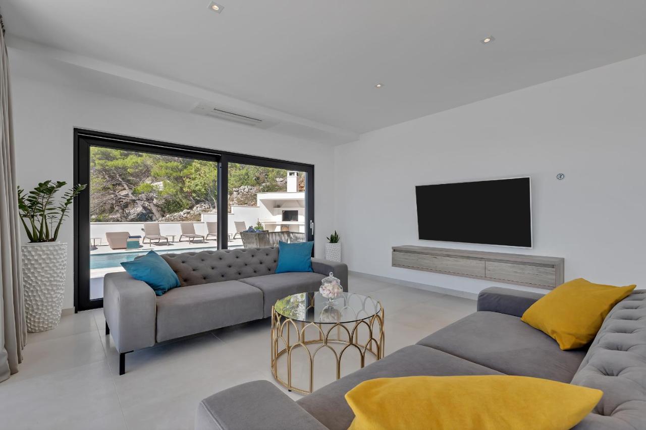 Villa Melody Bast Exteriér fotografie